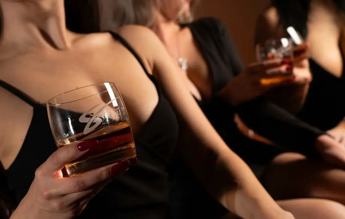 Tips to Play It Cool - Especially When The Night Heats Up